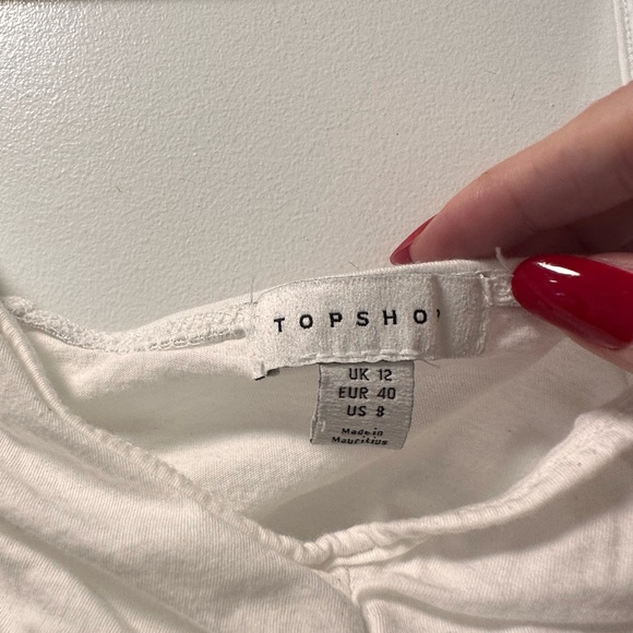 3/$25 TOPSHOP - Cropped Cami - Picture 2 of 3